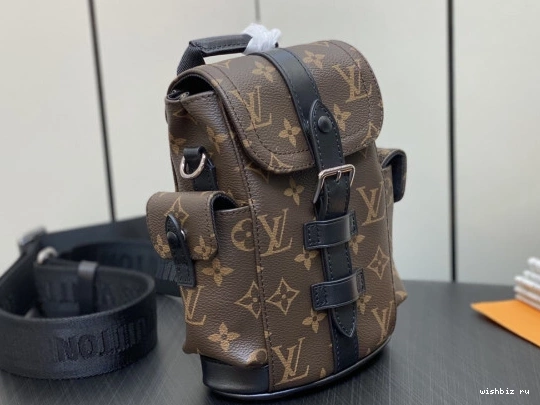 WIS VUITTON Nano Christopher LOUIS 0901